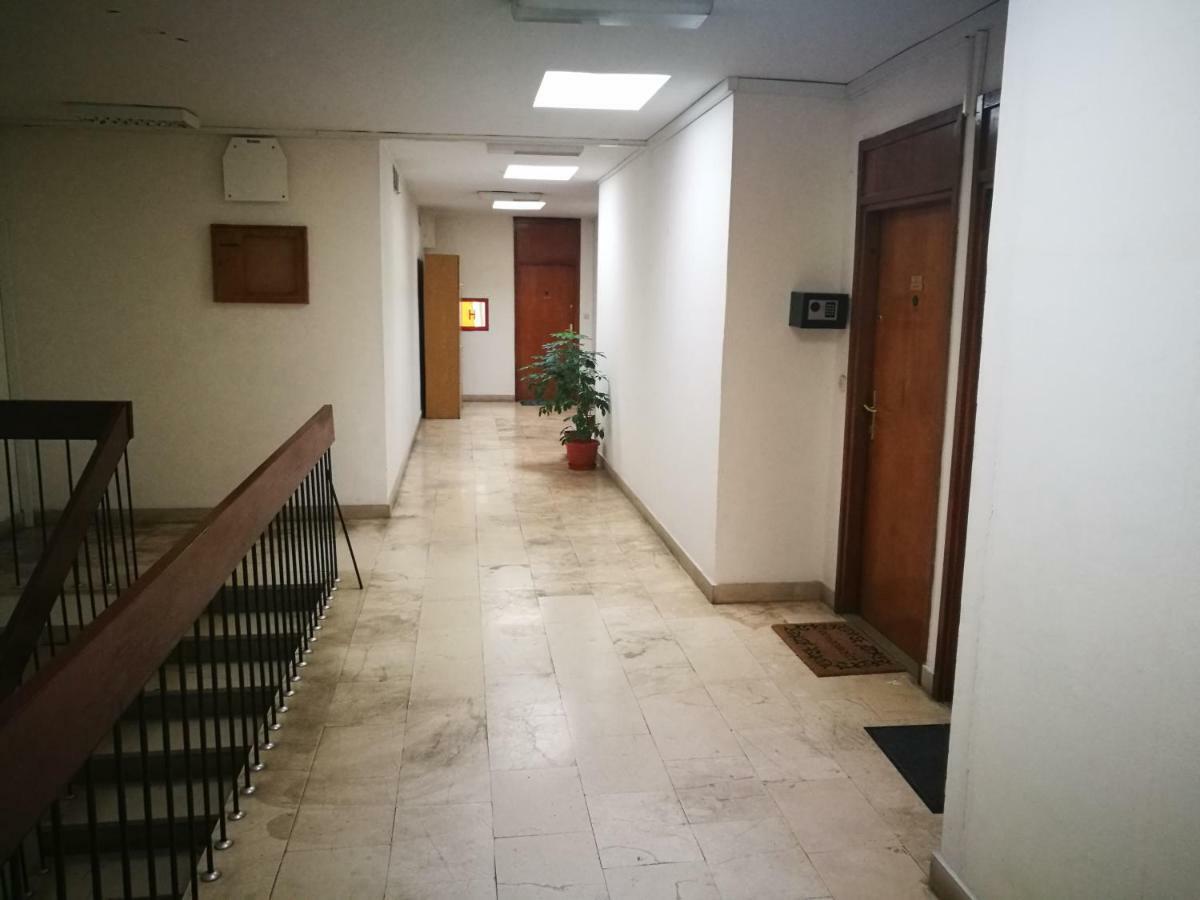 Apartman Doris,Self Check In Split Exterior photo